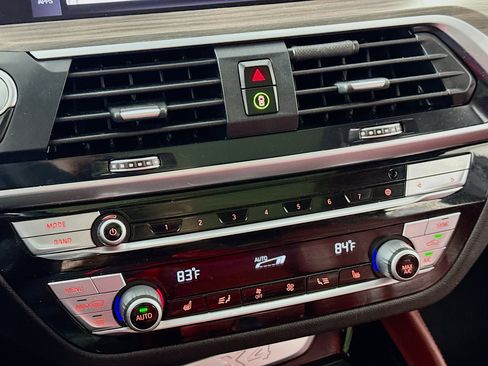 Used 2021 BMW X4 xDrive30i w/ M Sport Package image 18