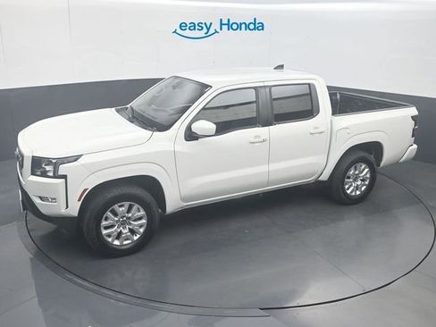 Used 2024 Nissan Frontier SV w/ SV Convenience Package image 22