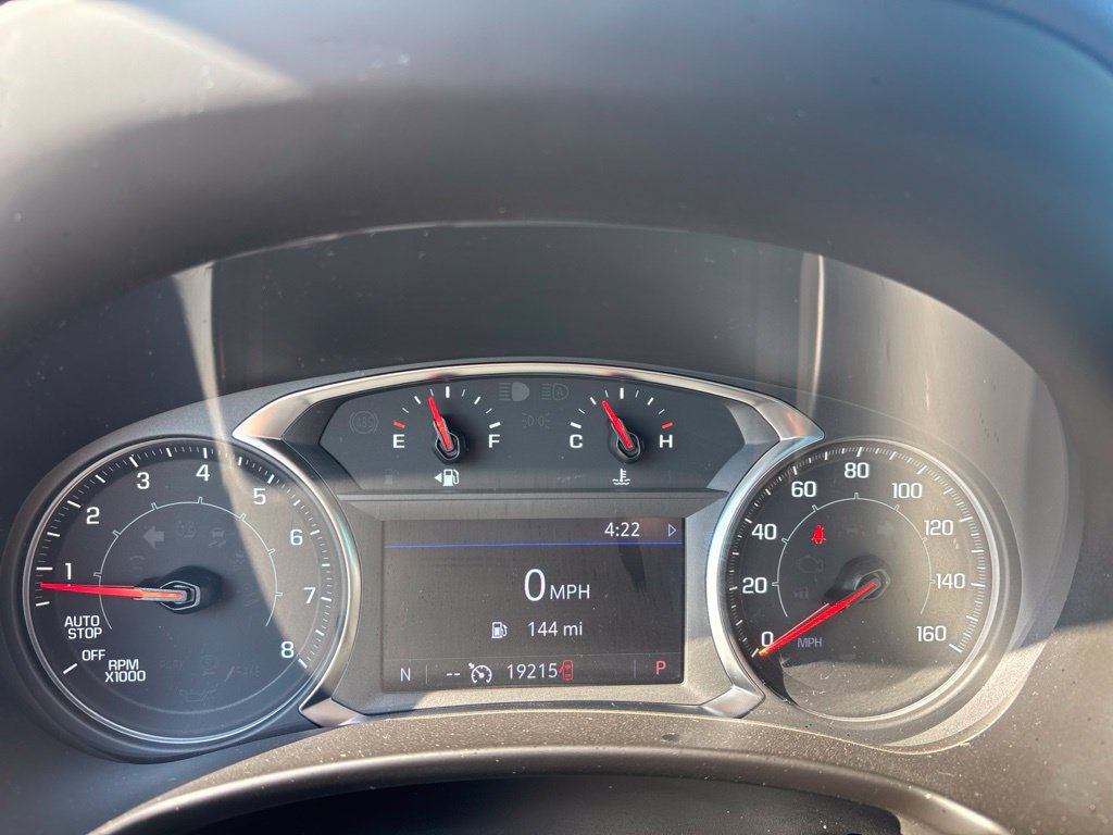 Used 2024 GMC Terrain SLT w/ Elevation Edition FWD image 17