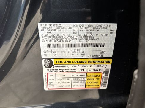 Used 2024 Lincoln Navigator Premiere image 44