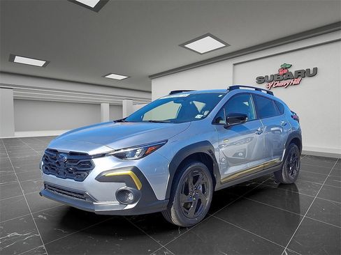 Certified 2025 Subaru Crosstrek 2.5i Sport w/ Crosstrek Mirror Package image 4