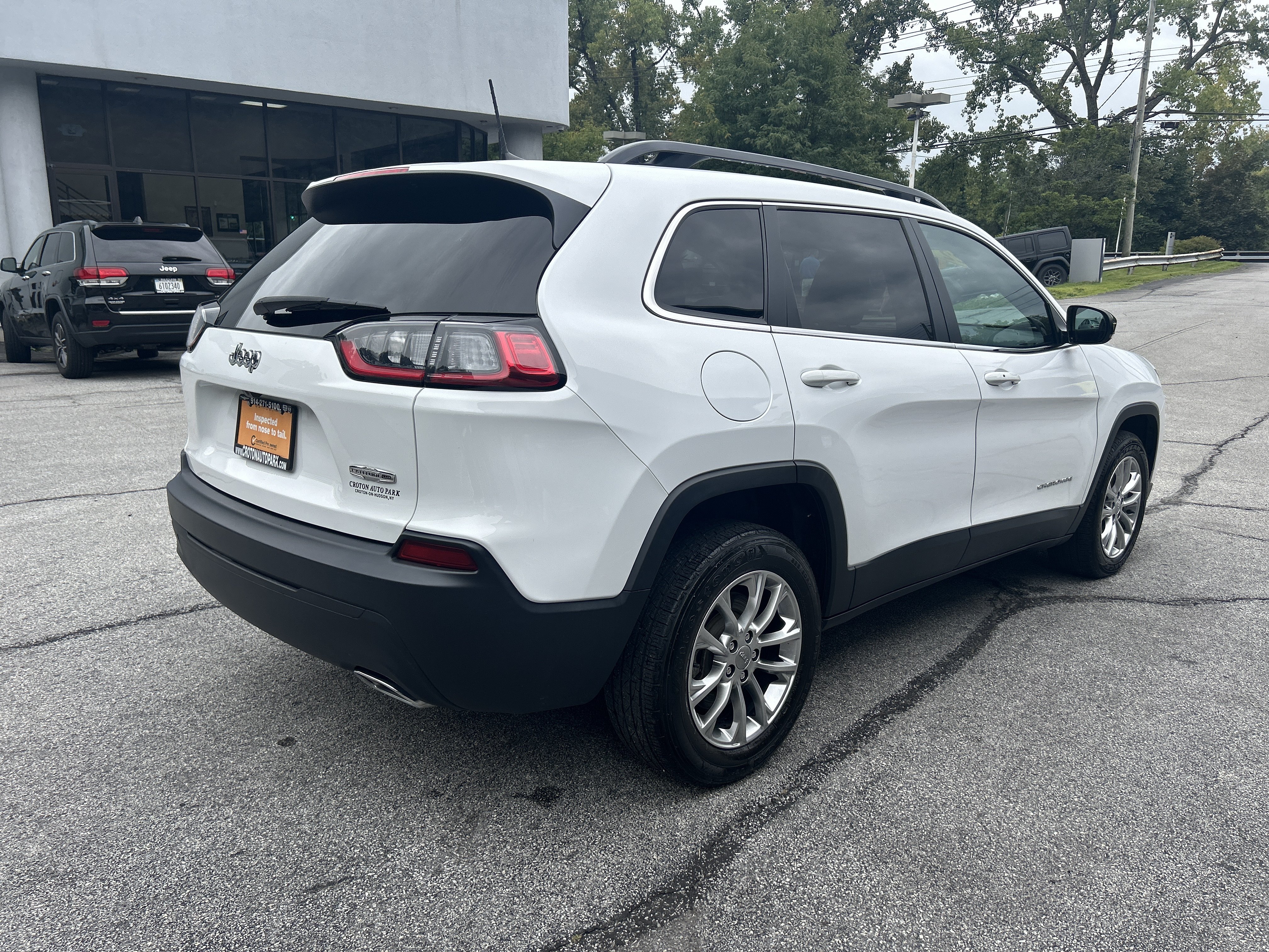 Certified 2022 Jeep Cherokee Latitude Lux FWD image 7