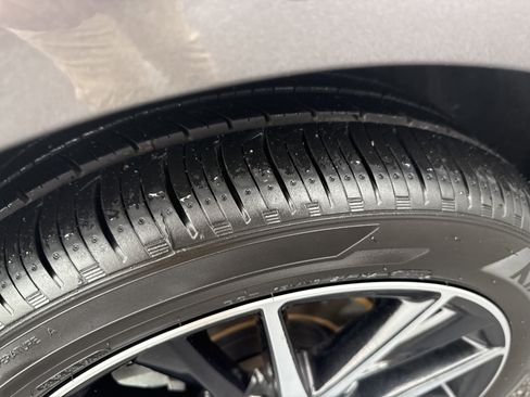 Used 2023 Toyota Camry SE image 11