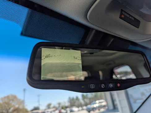 Used 2011 Chevrolet Equinox LT w/ Driver Convenience Package image 17