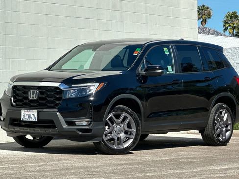 Certified 2023 Honda Passport EX-L image 2