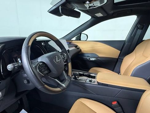 Used 2025 Lexus RX 350 Premium Plus FWD image 7