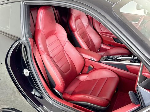 Used 2021 Porsche 911 Turbo S image 27