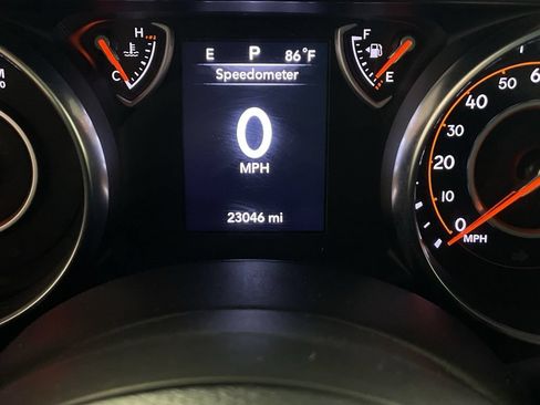 Used 2023 Jeep Wrangler Unlimited Sport AWD/4WD image 39