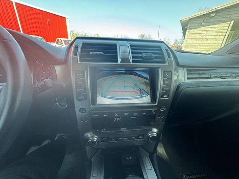 Used 2014 Lexus GX 460 image 20