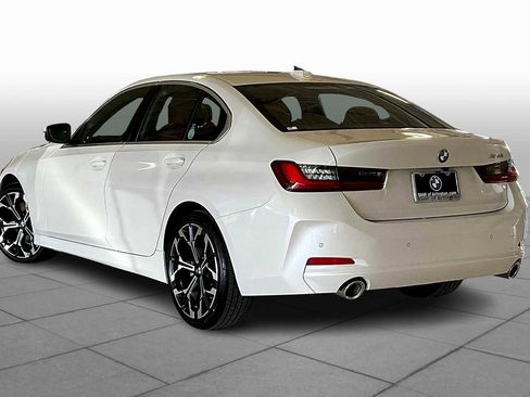 Certified 2025 BMW 330i Sedan w/ Premium Package image 10