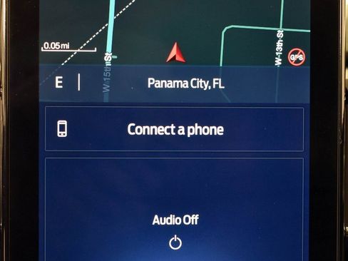 Used 2023 Ford Explorer Limited w/ Limited Technology Package image 44