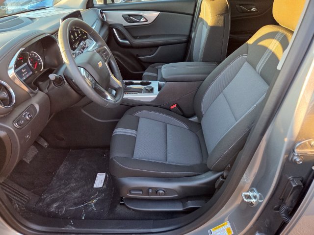 New 2026 Chevrolet Blazer LT w/ Convenience Package FWD image 6