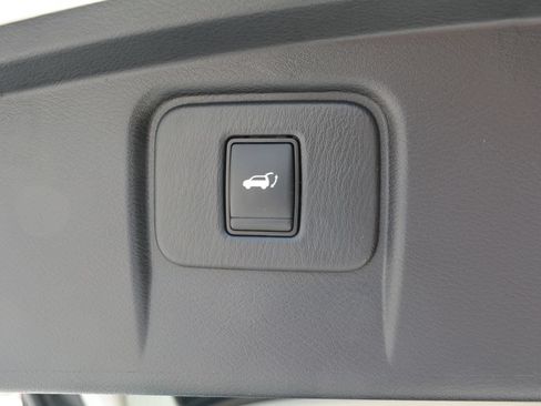 Used 2019 Nissan Murano Platinum AWD/4WD image 27