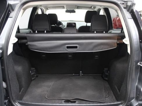 Used 2018 Ford EcoSport SE FWD image 21