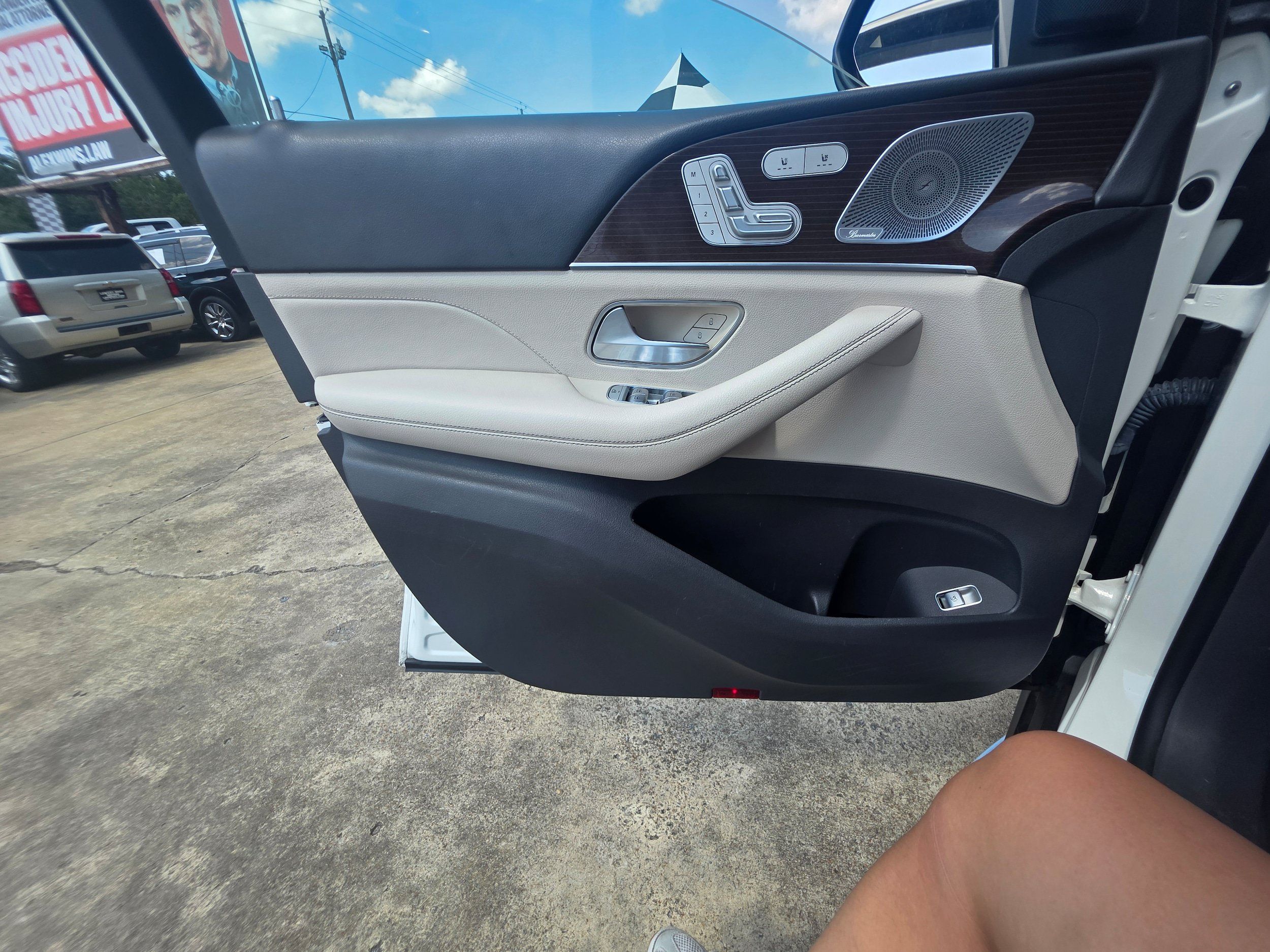 Used 2020 Mercedes-Benz GLE 350 4MATIC image 19