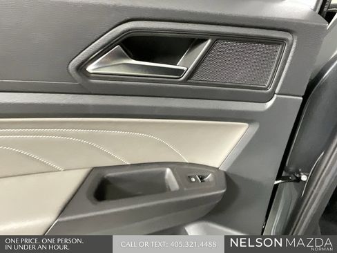 Used 2023 Volkswagen Atlas Cross Sport SE image 23