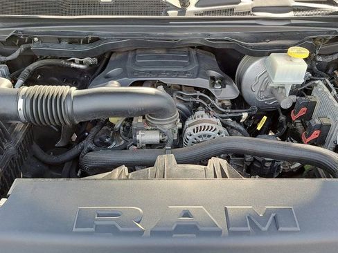 Used 2019 RAM 1500 Big Horn RWD image 31