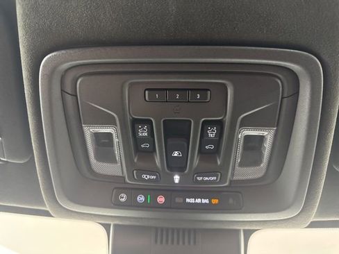 Used 2023 GMC Sierra 1500 Denali Ultimate image 14