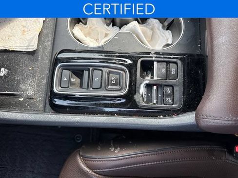 Used 2023 Honda Pilot Elite image 16