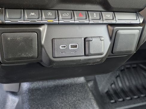 New 2026 GMC Sierra 1500 Pro image 17