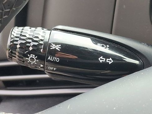 Used 2025 Hyundai Elantra Sport w/ Cargo Package image 25