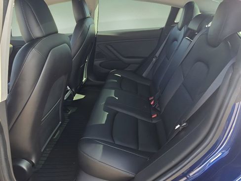 Used 2019 Tesla Model 3 Standard Range Plus image 13