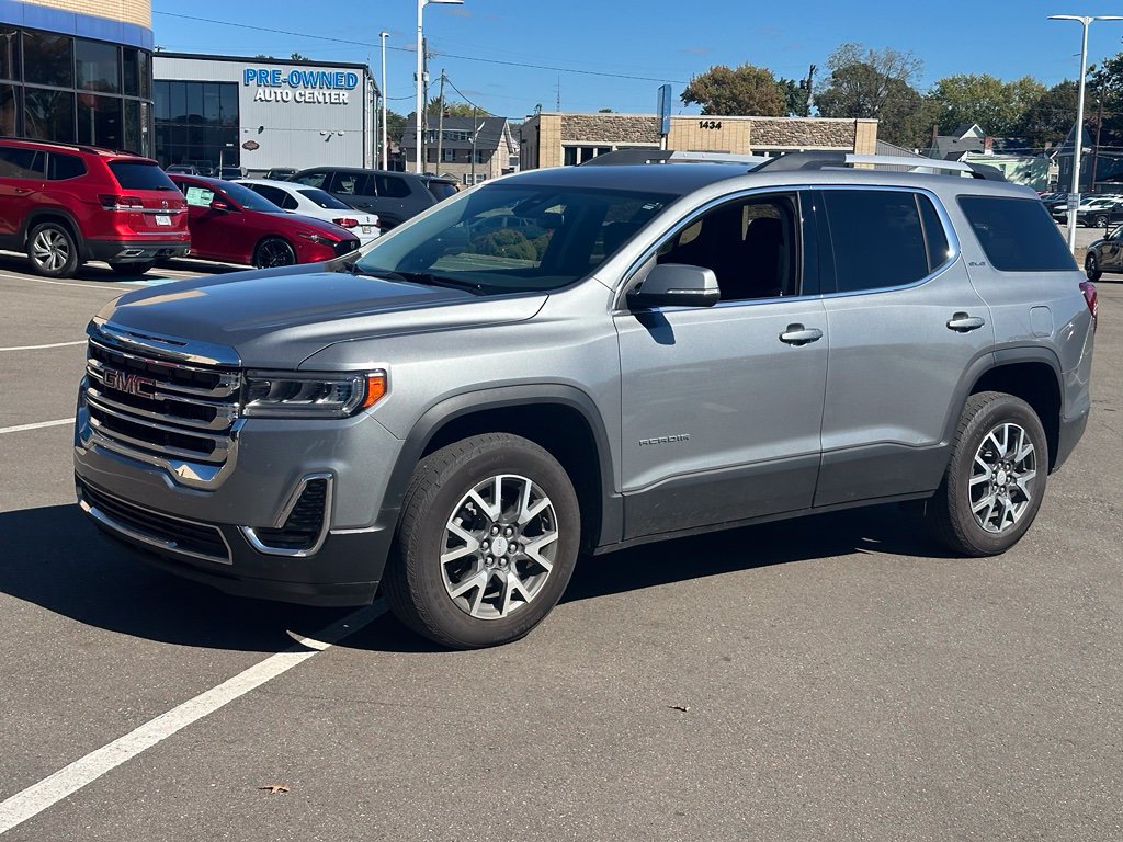 Used 2023 GMC Acadia SLE w/ Driver Convenience Package FWD image 1