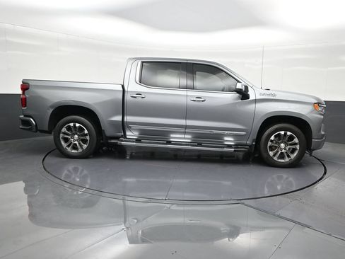 Used 2023 Chevrolet Silverado 1500 High Country RWD image 7