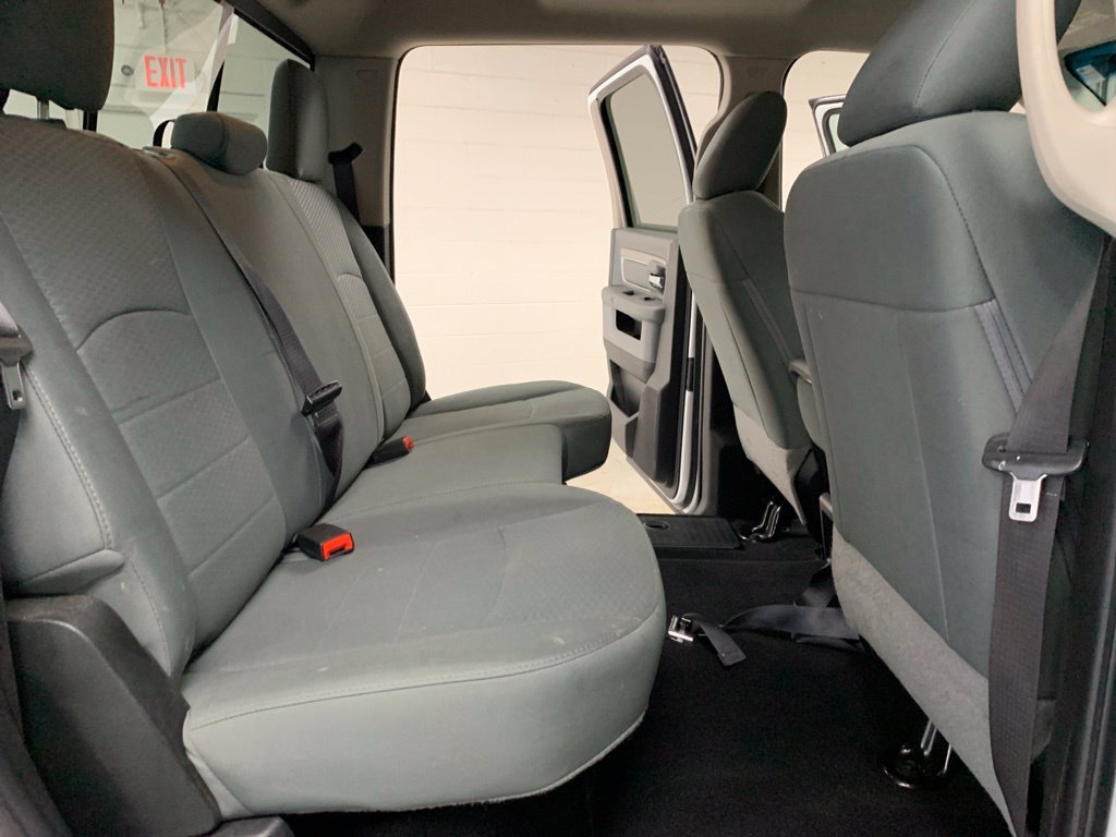 Used 2018 RAM 2500 SLT AWD/4WD image 11