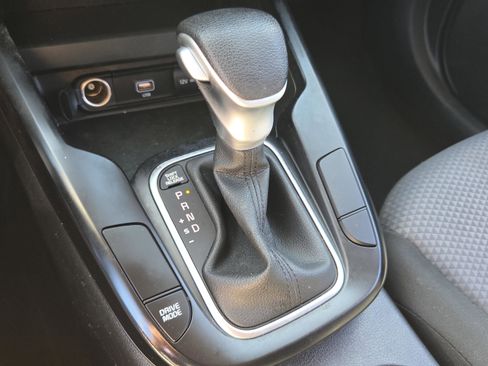 Used 2022 Kia Soul LX w/ Technology Package image 24