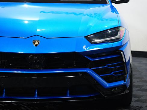 Used 2019 Lamborghini Urus AWD/4WD image 10