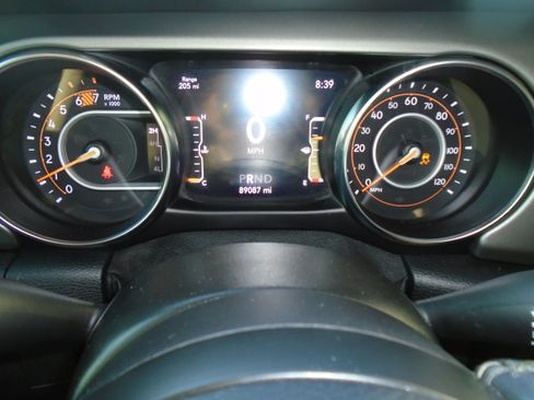 Used 2021 Jeep Wrangler Unlimited Sport AWD/4WD image 16