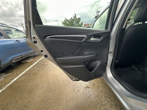 Used 2019 Honda Fit EX-L image 34