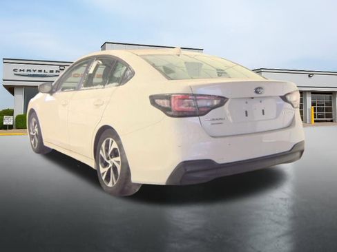 Used 2025 Subaru Legacy Premium image 8