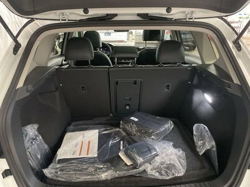 New 2026 Volkswagen Taos SE AWD/4WD image 10