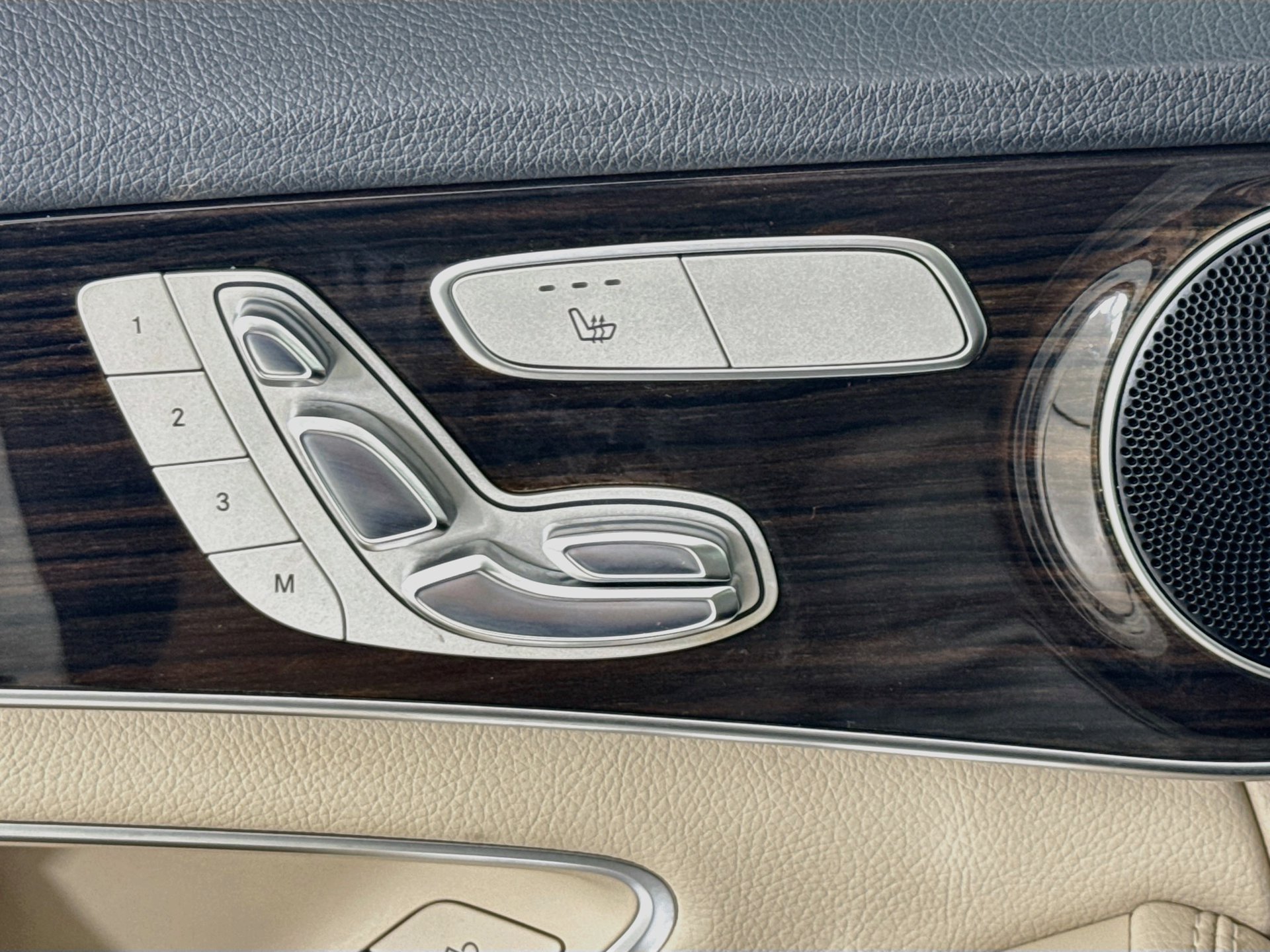 Certified 2017 Mercedes-Benz C 300 Sedan image 21