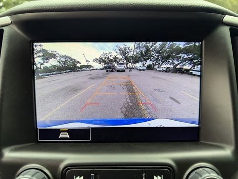 Used 2024 GMC Terrain AT4 w/ Infotainment Package II image 16