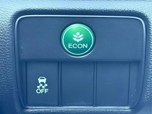 Used 2017 Honda Accord EX-L image 59