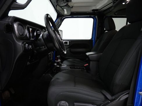Used 2022 Jeep Wrangler Unlimited Sport AWD/4WD image 13