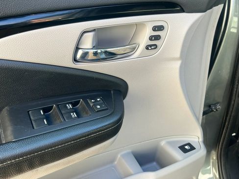 Used 2019 Honda Ridgeline RTL-E image 11