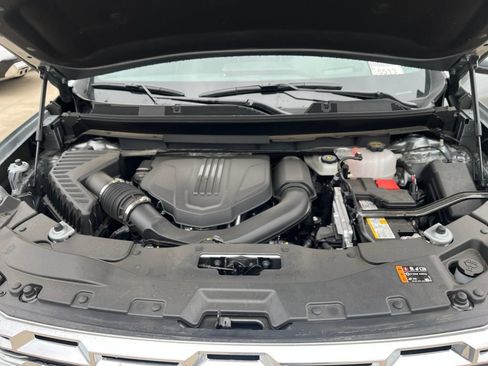 New 2026 GMC Acadia Denali w/ Super Cruise Package image 26