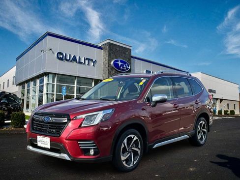 Used 2022 Subaru Forester Touring image 1