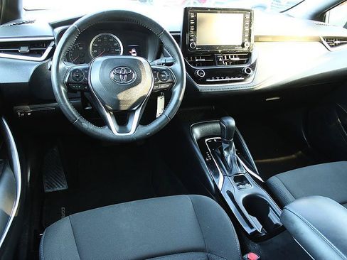 Used 2022 Toyota Corolla SE w/ Carpet Mat Package (TMS) FWD image 9