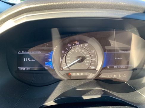 Certified 2022 Ford Edge SEL image 9