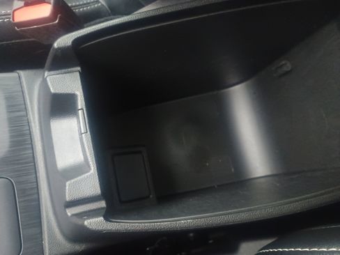 Used 2022 Ford Escape SEL w/ Technology Package image 32