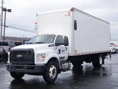 Used 2022 Ford F750 2WD Regular Cab Super Duty
