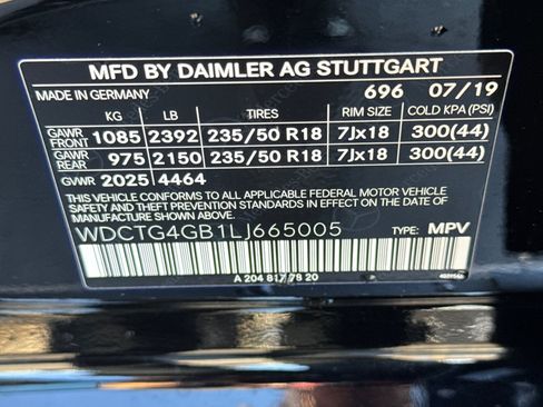 Certified 2020 Mercedes-Benz GLA 250 4MATIC w/ Premium Package image 31