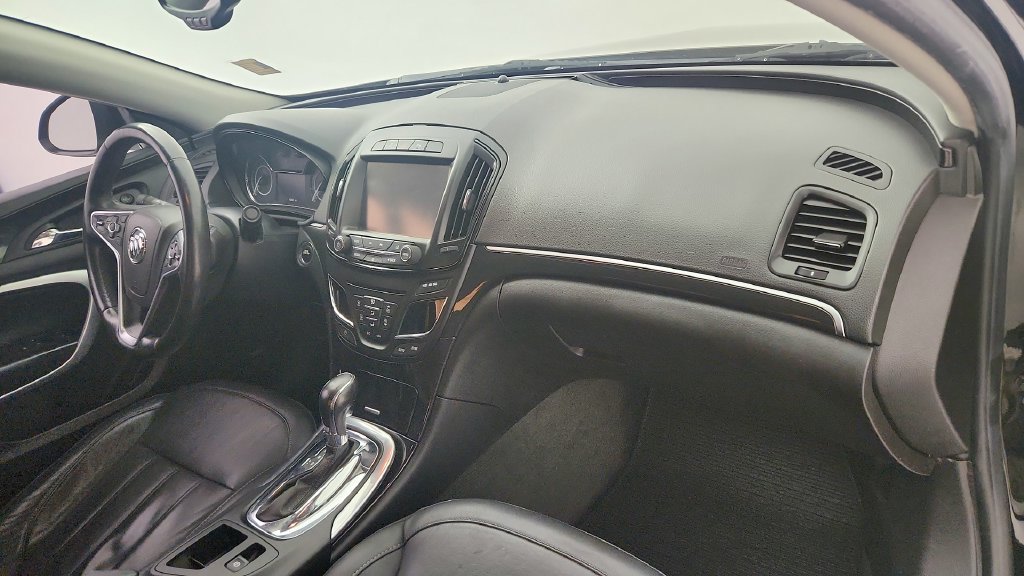 Used 2016 Buick Regal Premium FWD image 65