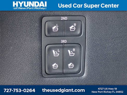 Used 2023 Hyundai Palisade Limited image 14