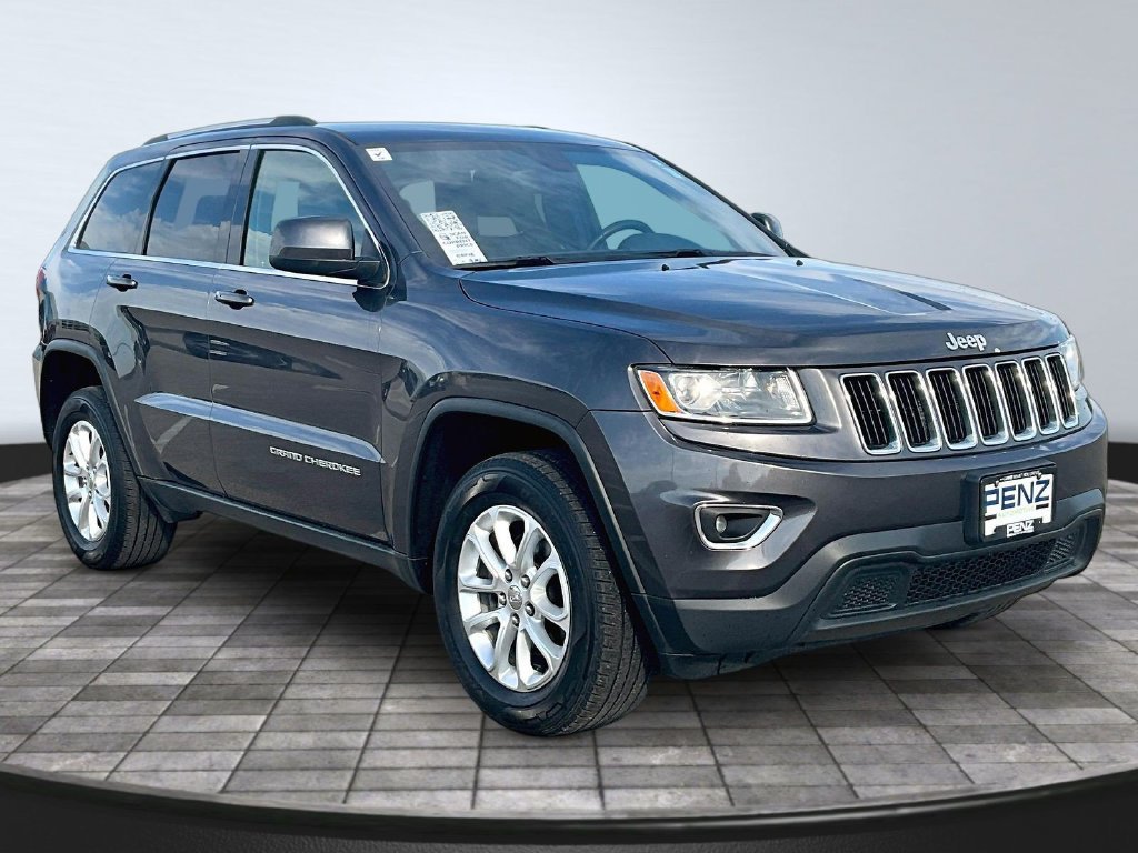 Used 2016 Jeep Grand Cherokee Laredo w/ Quick Order Package 23E AWD/4WD image 3